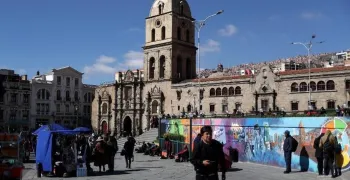 el-obispo-de-el-alto-pide-medidas-urgentes-para-afrontar-la-crisis-humanitaria-en-bolivia