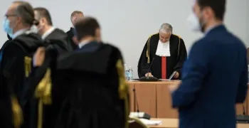 un-tribunal-italiano-reconoce-la-adopcion-de-un-nino-con-tres-padres-legales