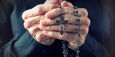 profanadas-tres-iglesias-en-la-archidiocesis-de-tours-francia-en-un-acto-vandalico